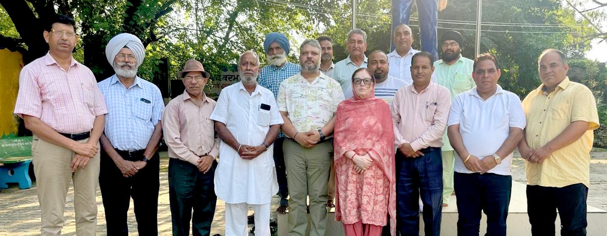 17th blood donation camp dedicated to the memory of Kaka Amandeep Singh Mattu on 27th - Subhash Mattu.